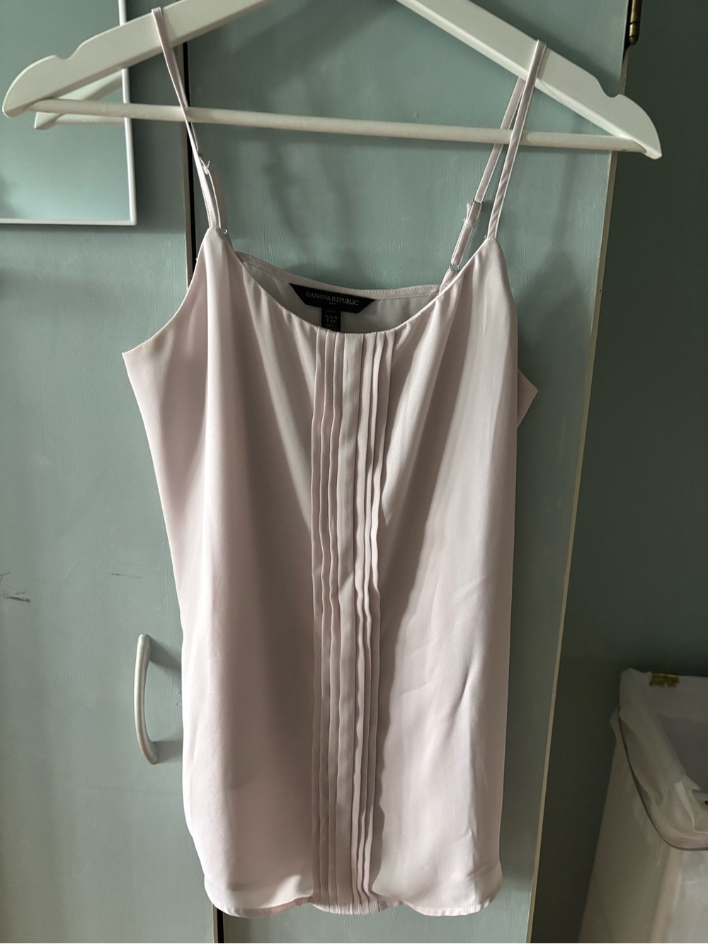 Banana Republic Pale Pink Pleated Front Cami